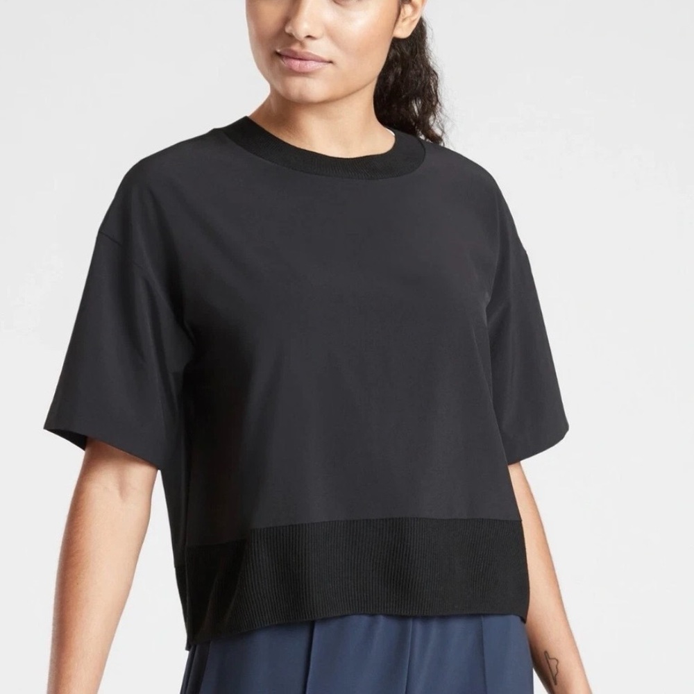 Athleta Zephyr Cropped Lightweight Loose Short Sleeve Ribbed Shirt Black Small - Picture 3 of 15